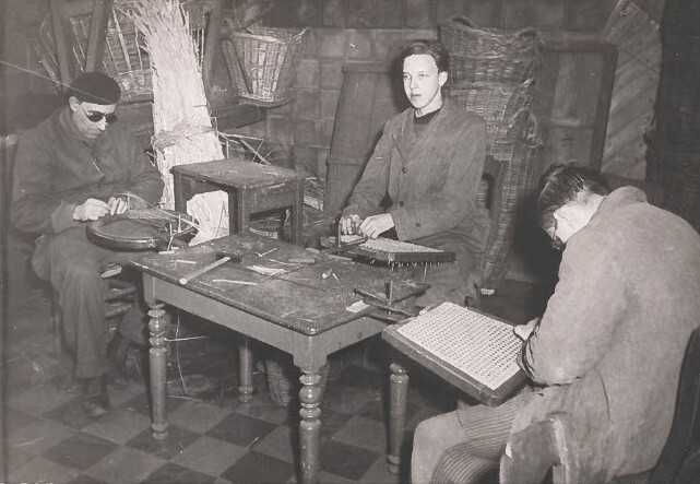 Noël, troisième génération de vanniers aux Ateliers de Mons